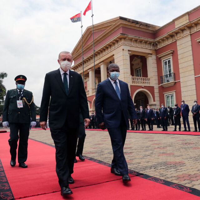 Cumhurbaşkanı Erdoğan Angola'da