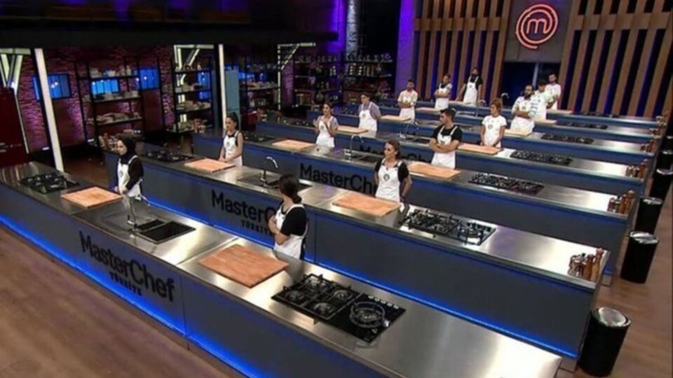 MasterChef kaptanlık oyununu hangi takım kazandı?