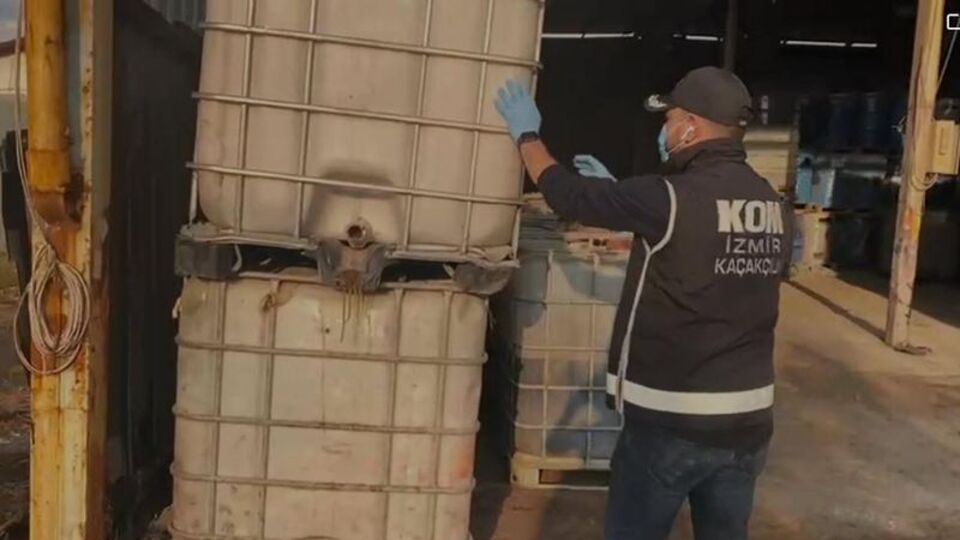 İzmir'de 33 milyon liralık kaçakçılık