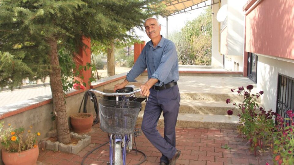 25 yıldır aynı bisikleti kullanıyor