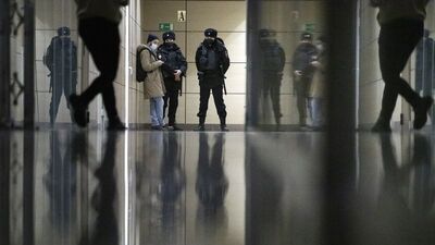 Rusya'da hapishanede uyuşturucu taşıyan kedi yakalandı