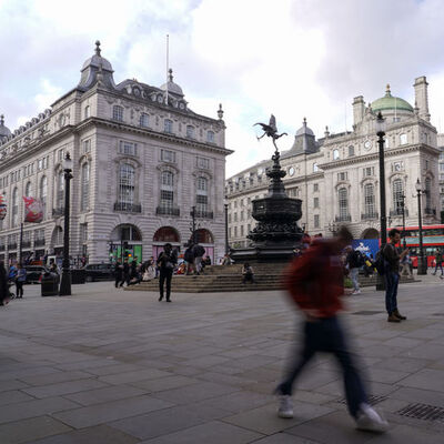 İngiltere'de kışın günlük vaka sayısı 100 bini bulabilir!