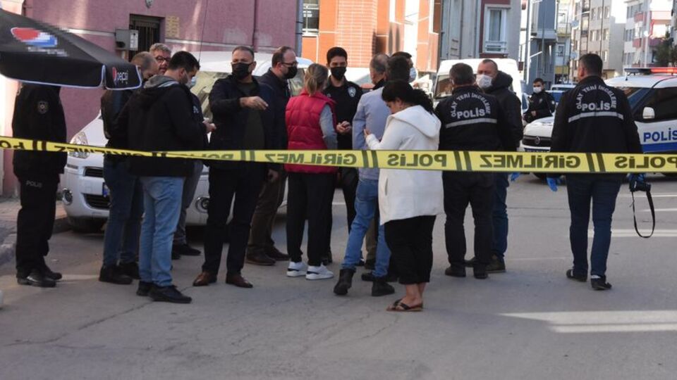 Magandalar sınır tanımıyor! Okul servisine ateş açtı