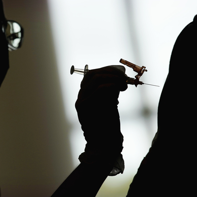 Covid-19 aşısı çocuklar için güvenli mi?