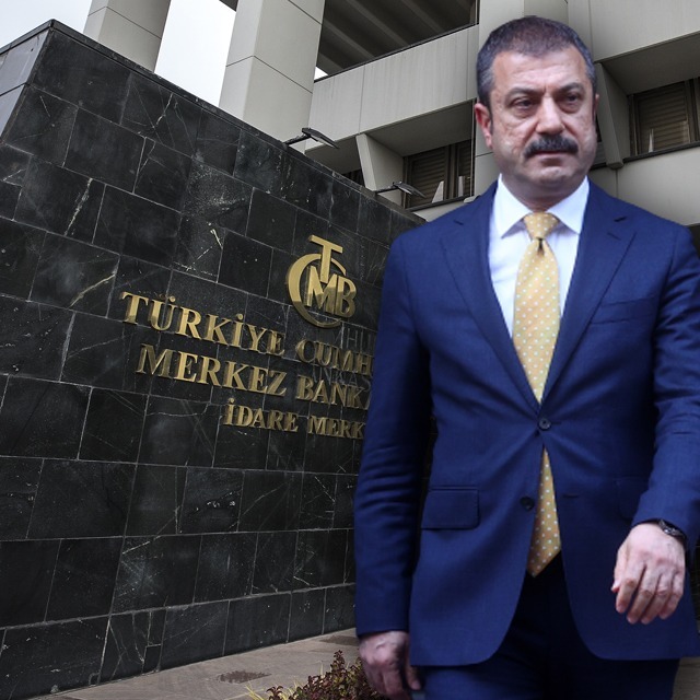 Faize kılıç çekti