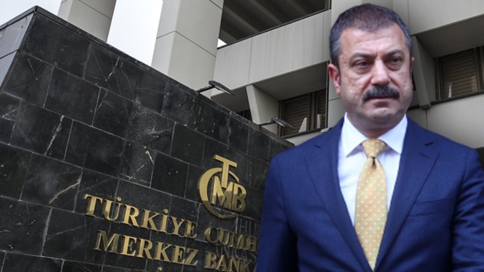 Faize kılıç çekti