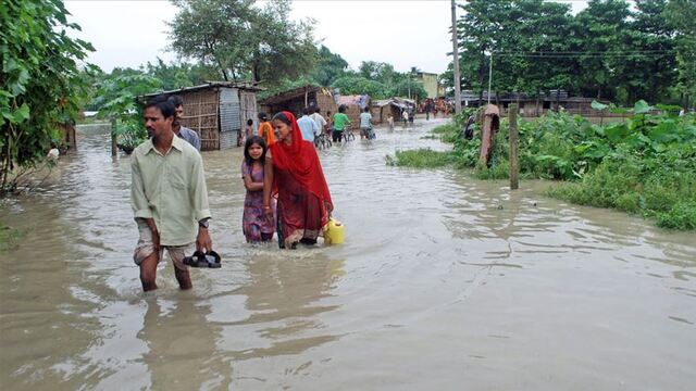 Nepal'de sel ve heyelan faciası: En az 77 ölü