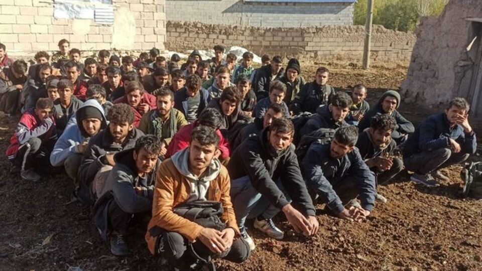 Sınırda 188 düzensiz göçmen yakalandı