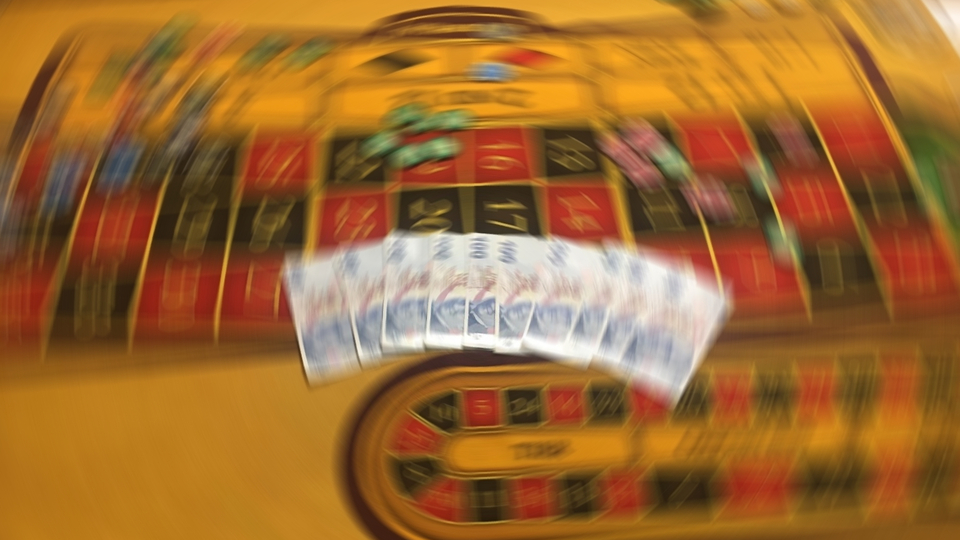 Beyoğlu'nda kumarhaneye baskın!