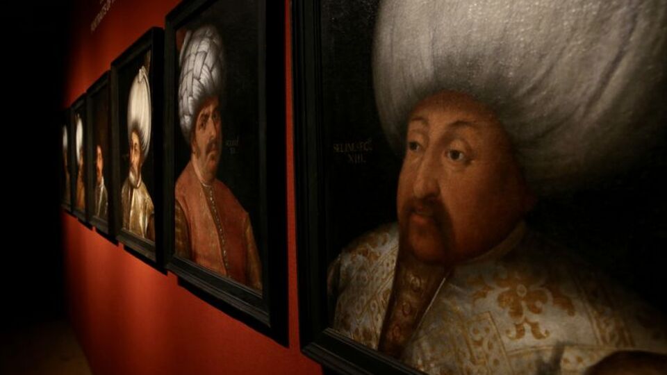 Osmanlı padişahlarının portreleri satışa çıkacak