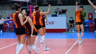 Aslan, Eczacıbaşı'nı son sette geçti