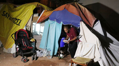 2,5 aydır burada yaşıyorlar!