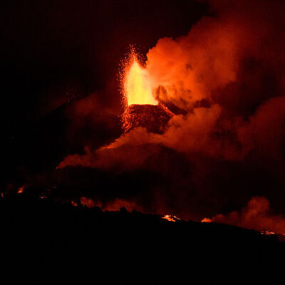 2 binden fazla bina kül oldu!