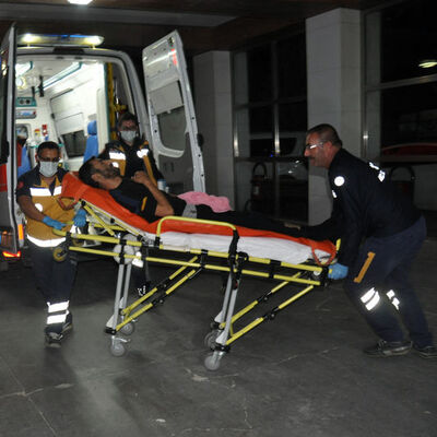 Kuzenini canlı yayın yaparken vurdu!