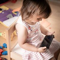 Covid-19 salgını çocuklarda göz kırma hastalığını artırdı