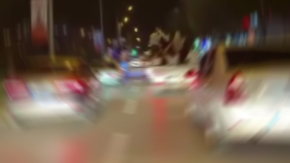 Düğün konvoyu ile yolu kapatan sürücülere ceza!