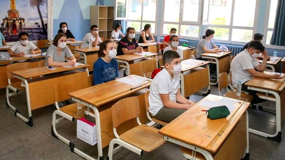 Okullar kapanacak mı?