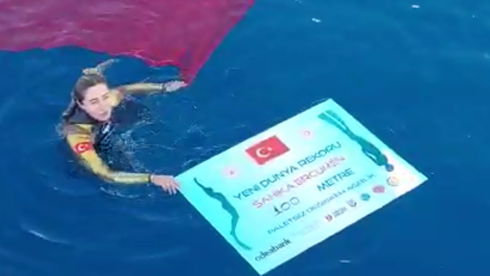 Şahika Ercümen'den dünya rekoru