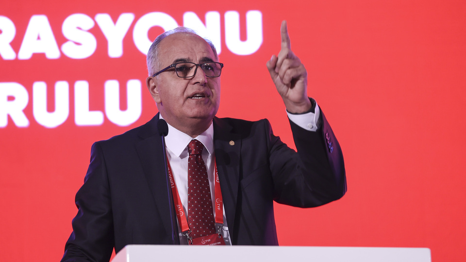 Üstündağ yeniden TVF başkanı