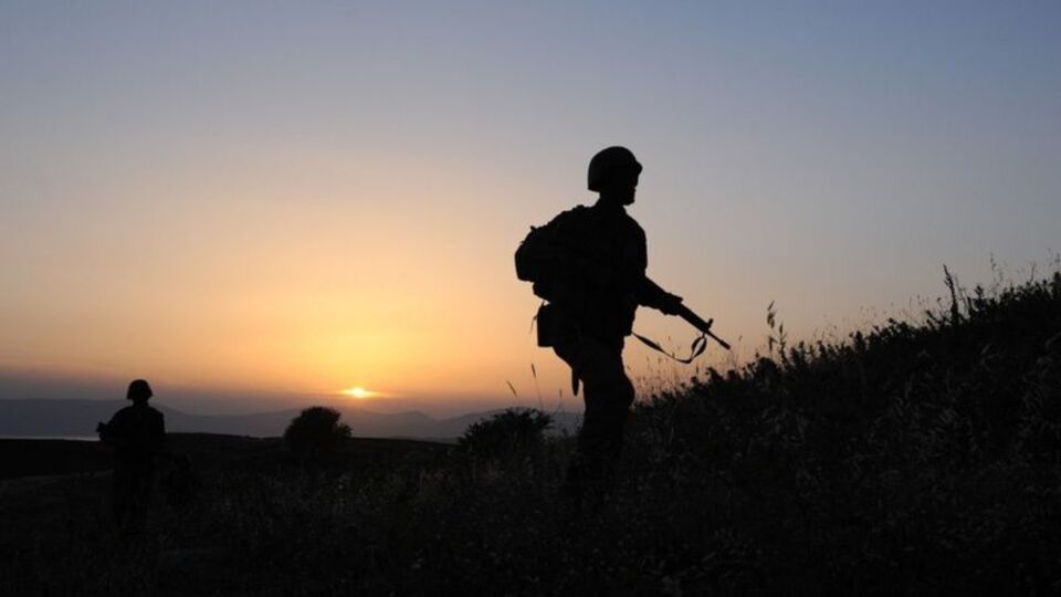 MSB: Irak'a geçmeye çalışan 2 FETÖ üyesi yakalandı