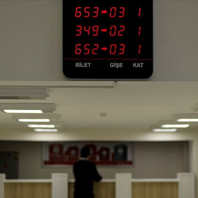 Bankaya gidecekler bu saatlere dikkat!