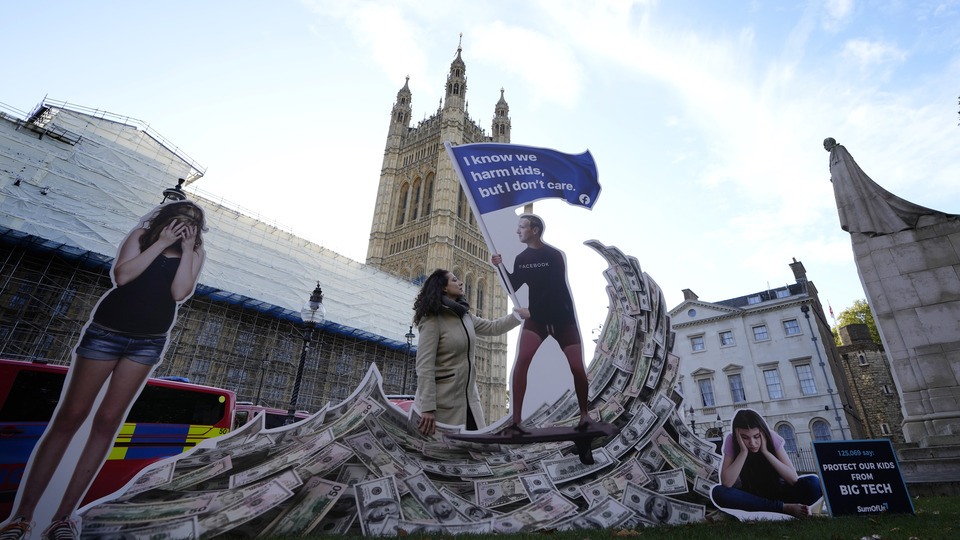 Skandalın adı: Facebook Papers!