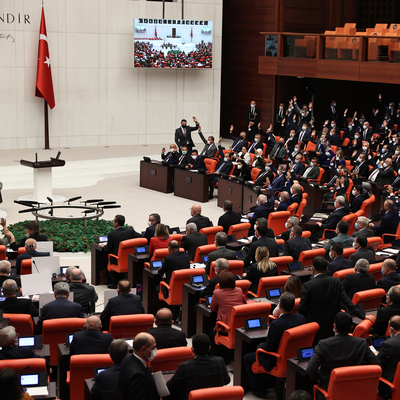 Lübnan Tezkeresi'nin süresi 1 yıl uzatıldı