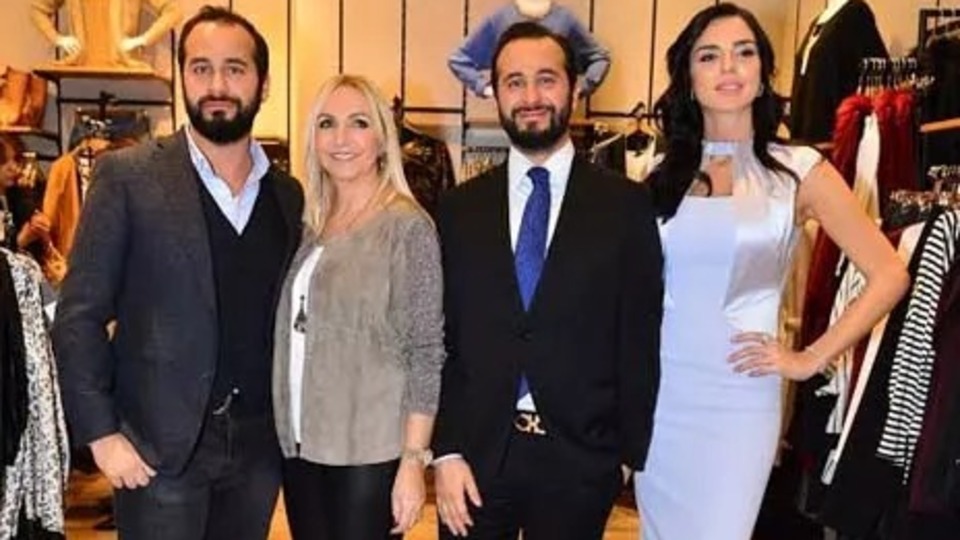 Moda sektörünün ünlü ismi hayatını kaybetti