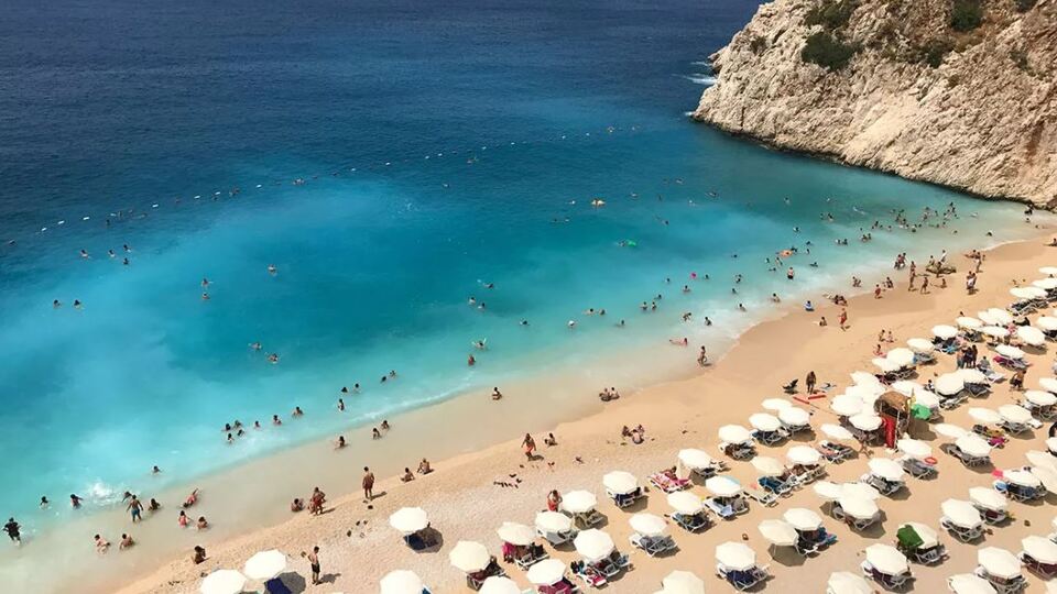 Turizm gelirlerinde yüzde 182 artış