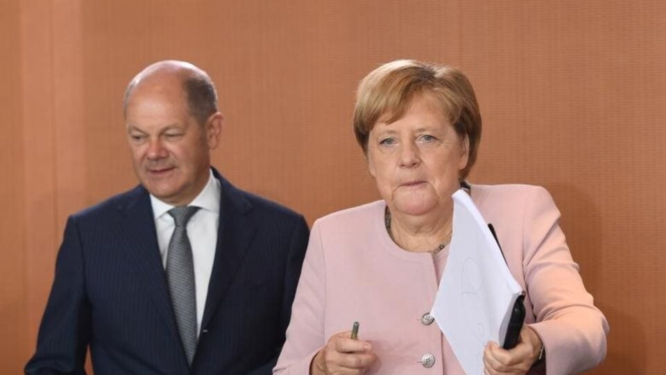 Merkel, Cumhurbaşkanı Erdoğan'la yapacağı görüşmeye Scholz'u da davet etti