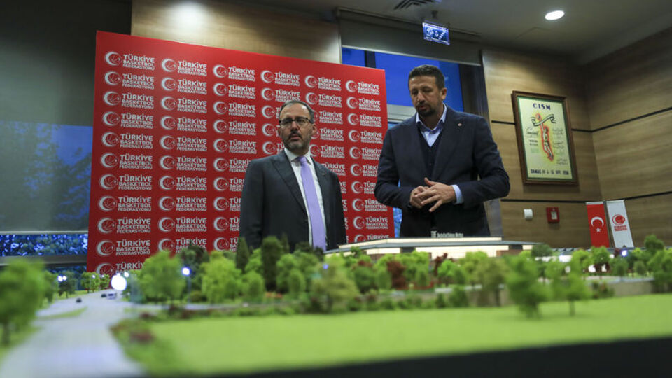 Bakan Kasapoğlu ile Türkoğlu buluştu