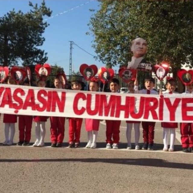 En anlamlı 29 Ekim şiirleri (2-3-5 kıtalık)