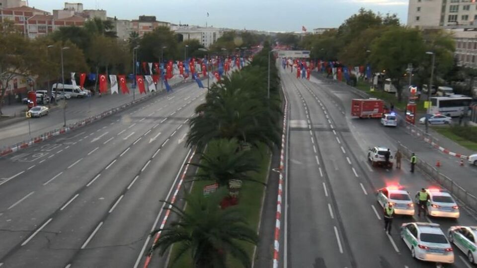 Vatan Caddesi trafiğe kapatıldı