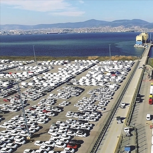 Üretilen her 10 araçtan 8'i ihraç edildi