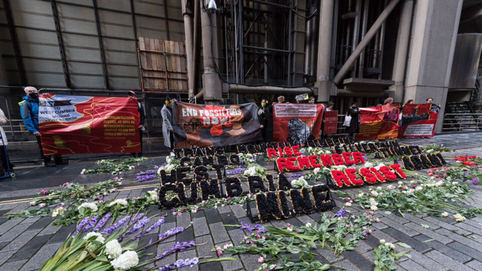 Londra'da BM İklim Zirvesi öncesi gösteri düzenlendi