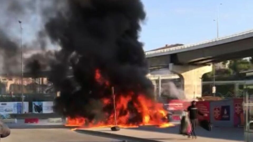 Lüks cip alevlere teslim oldu