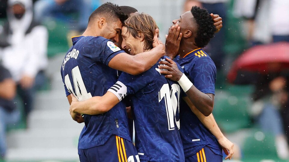 Real Madrid, Elche'yi 2-1 yendi