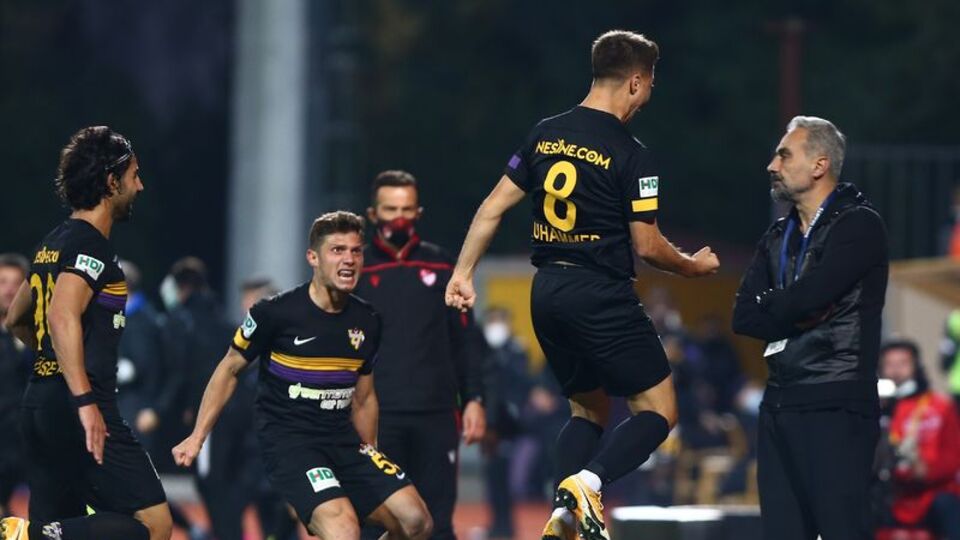 Ankaragücü, Eyüp'te yıkıldı