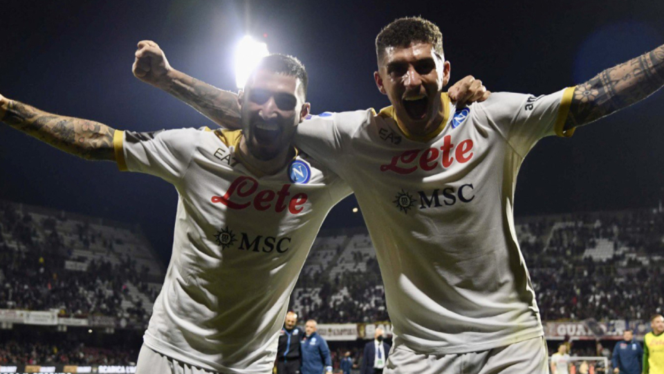 Lider Napoli, 3 puanı tek golle aldı