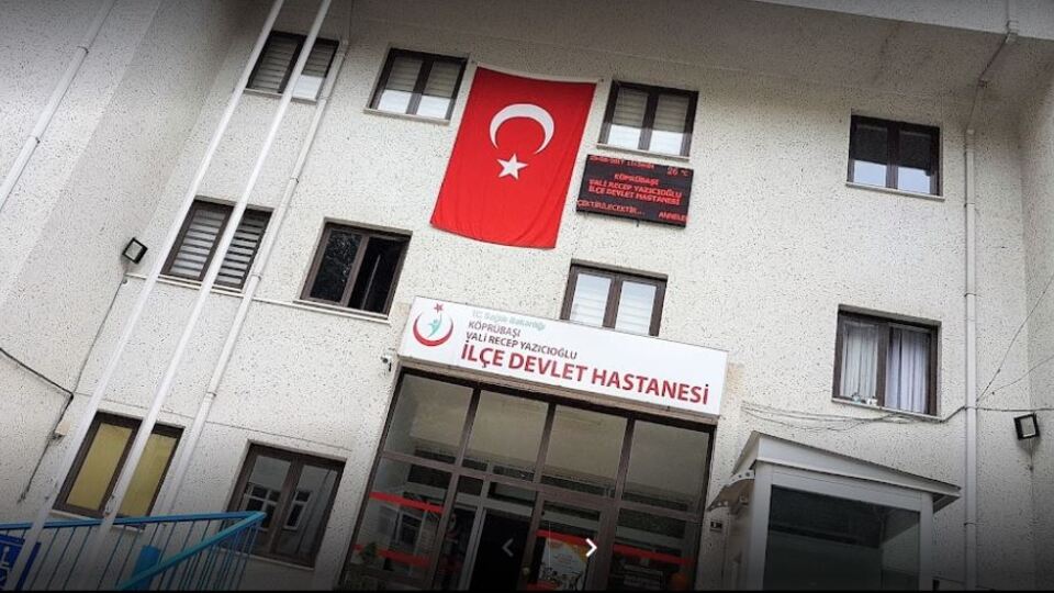 Hastane müdürü koronavirüse yenik düştü