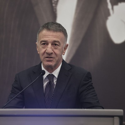 Ağaoğlu'ndan MHK ve yabancı sayısı açıklaması