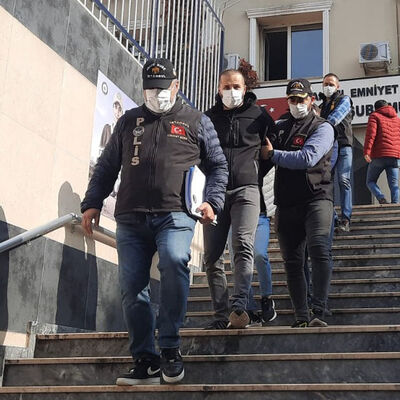 "Sevgilimin evine çok geliyorsun!" Döve döve öldürdüler!