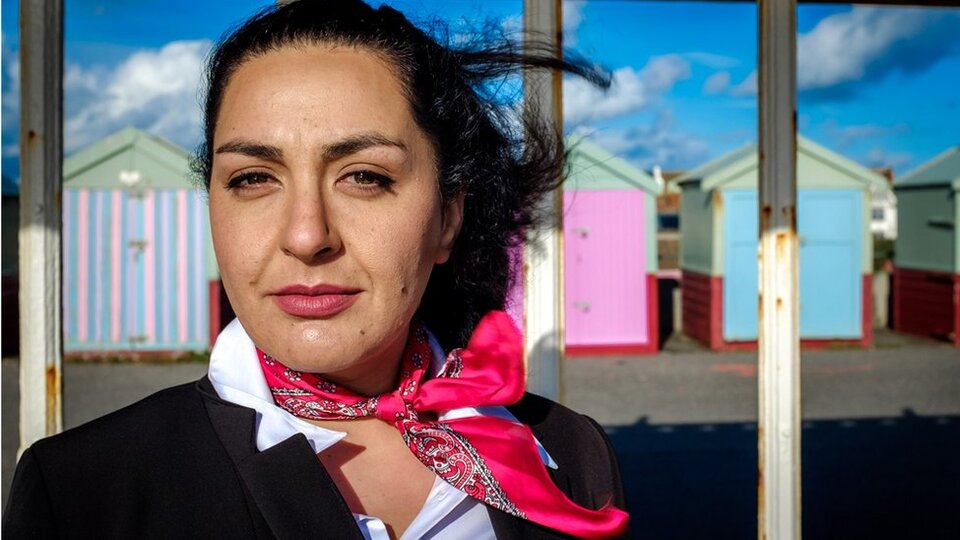 Taliban'a rağmen kız çocuklarına eğitim veriyor