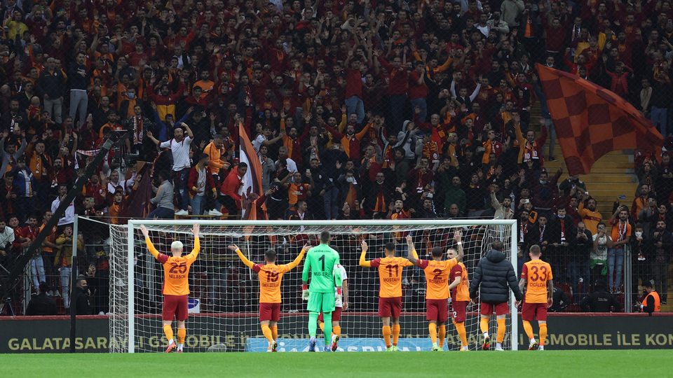 G.Saray'dan açıklama: Kısıtlama yok!