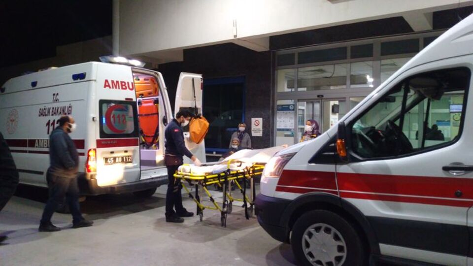 İçeceğine uyku ilacı katıp parasını çaldılar