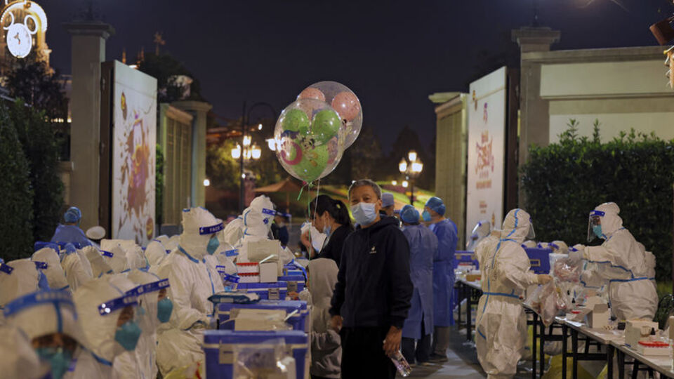 Çin'de Delta paniği: Pekin'e girişler yasaklandı!