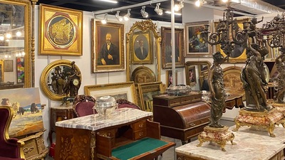 Sanat ve antika bir arada