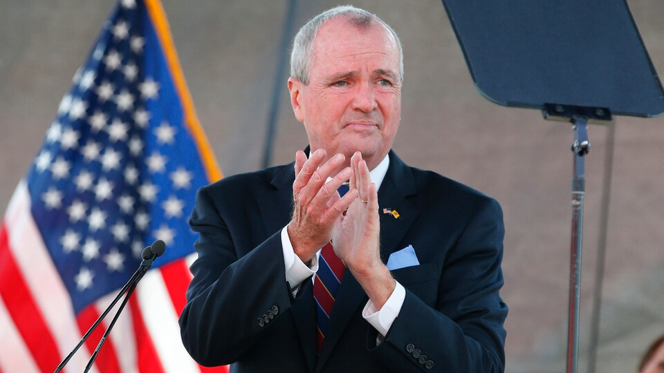 Demokrat Murphy, New Jersey Valiliğini posta oylarıyla yeniden kazandı