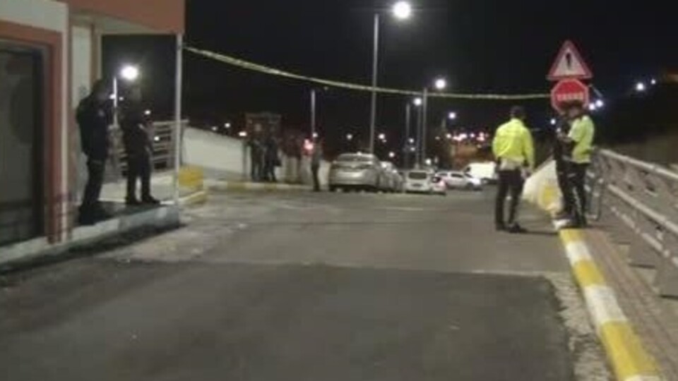 Çöp konteynırında el bombası bulundu