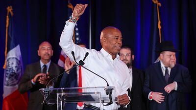 İlk 3 maaşını Bitcoin'le alacak